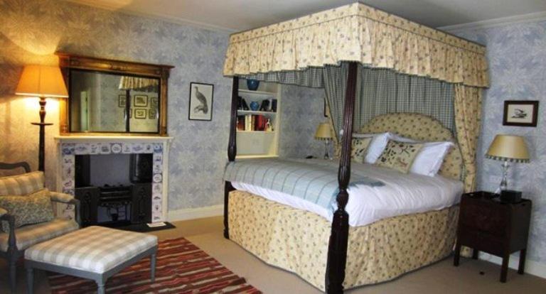 The Loch Lomond Arms Hotel Luss Eksteriør billede