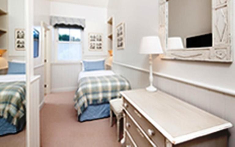 The Loch Lomond Arms Hotel Luss Eksteriør billede