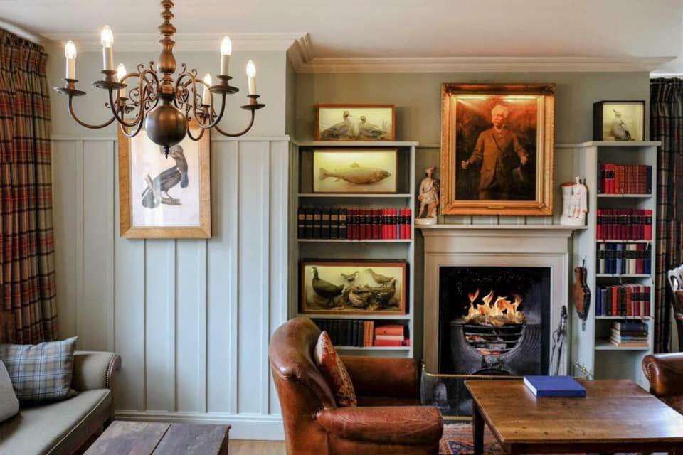 The Loch Lomond Arms Hotel Luss Eksteriør billede